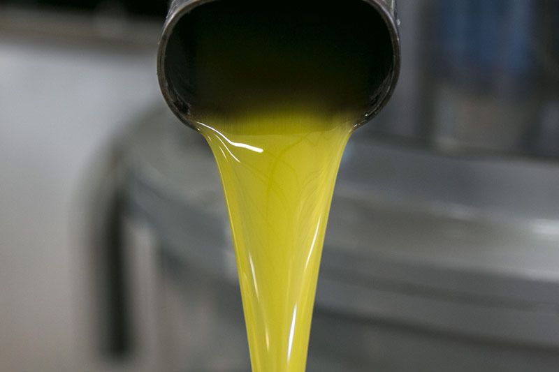 İNAN Zeytin sütü,ilk sıkım zeytinyağı,sızma taş baskı zeytinyağı