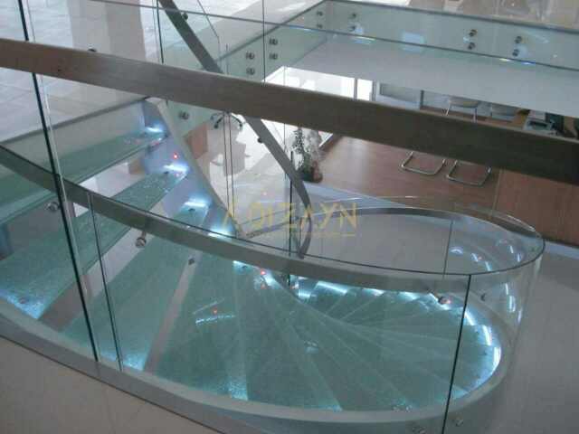 ADIZAYN Konya  cam basamaklı merdiven imalatı, granit basamaklı merdiven imalatı, çelik merdiven yapımı