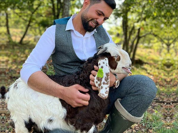 Hatiip adak kurban akika kurban satışı,konya adak kurban akika kurban satışı,adak fiyatları,