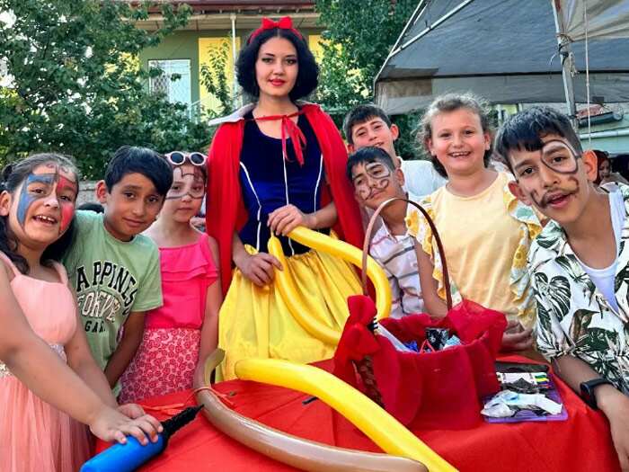 HSN Konya mekan süsleme, konya balon süsleme, maskot palyaço animatör, konya pamuk prenses